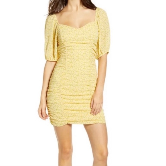 NWT Lush Yellow Floral Ruched Mini Dress Size Large - Picture 2 of 7